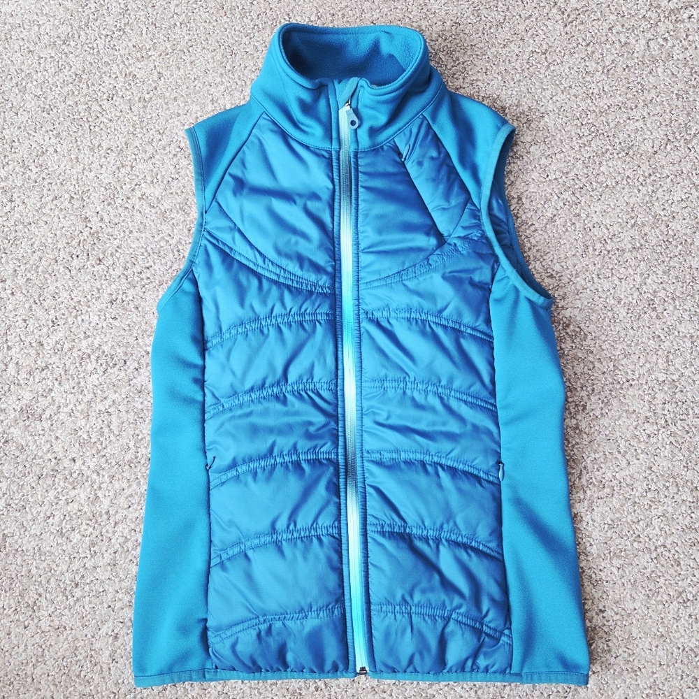 Athleta Puffer‎ Vest Flashback Teal Embroidered Back Performance Running Size S
